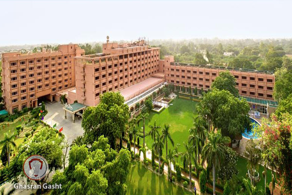 خرید-بلیت-ارزان-تور-اقامت-بهترین-هتل-و-بازدید-مکانهای-توریستی-هتل کلارک شیراز آگرا