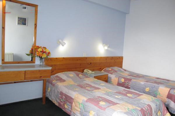 سن رمو هتل نمای داخل اتاق